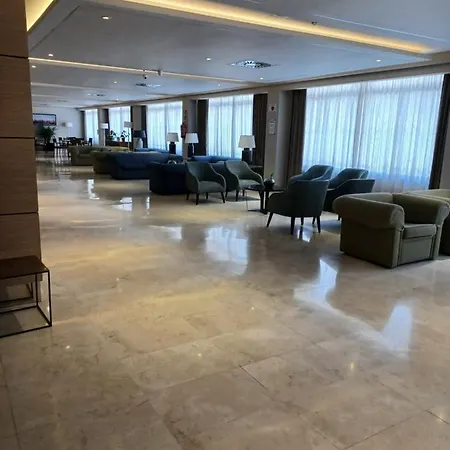 Primera Línea De Playa Y Vista Al Mar En Pyr Estudio Apartamento *